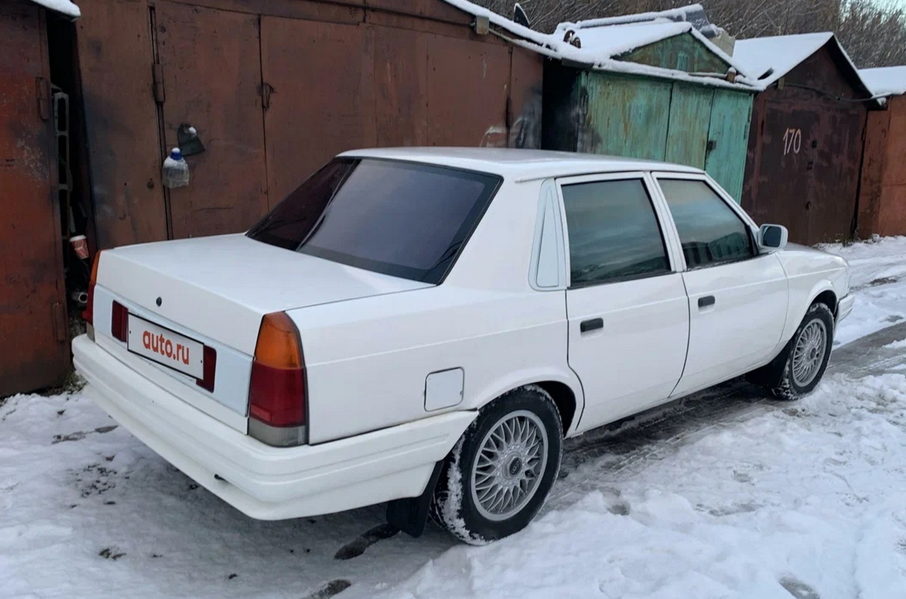 A rare Moskvich with a Renault engine goes on sale in Russia