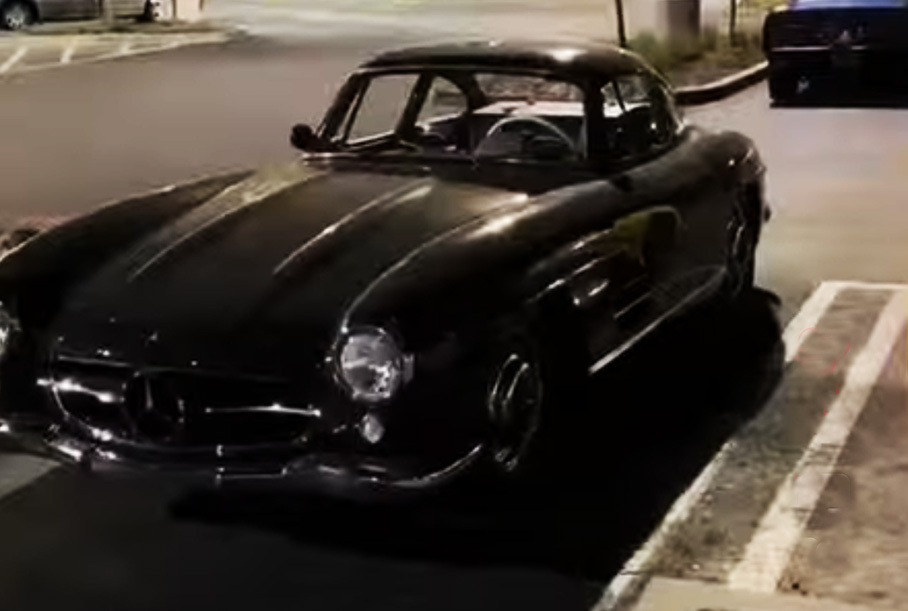 An owner of vintage sports cars from Los Angeles saved cars from fires in an unusual way.