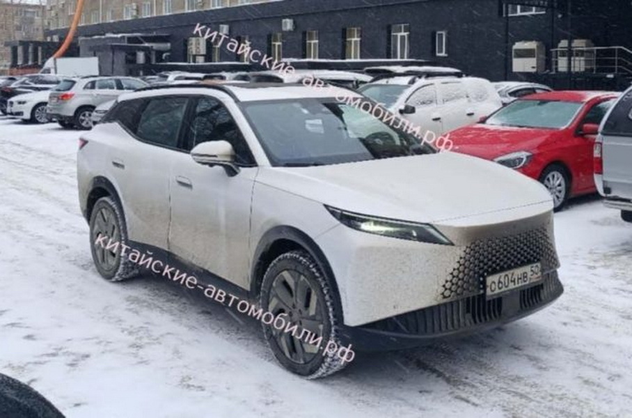 In Russia, the new Omoda C7 was noticed in northern tests