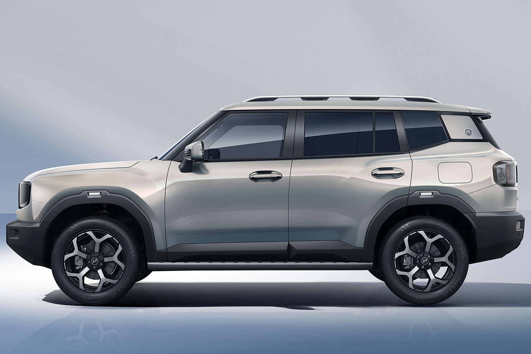 The Jetour T1 crossover expected in Russia repeated the price of Haval F7