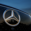 Mercedes-Benz offers employees to quit 500 thousand euros