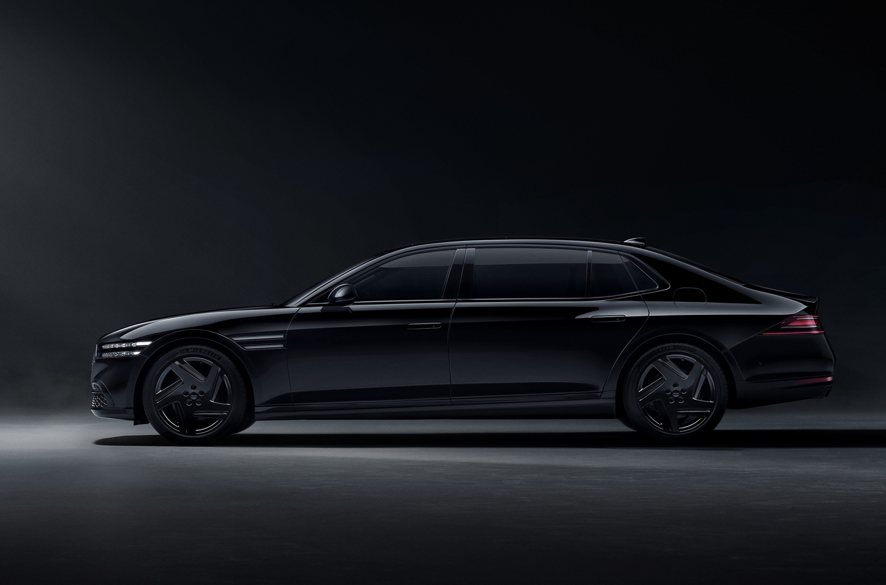 The elongated Genesis G90 sedan received a very black version