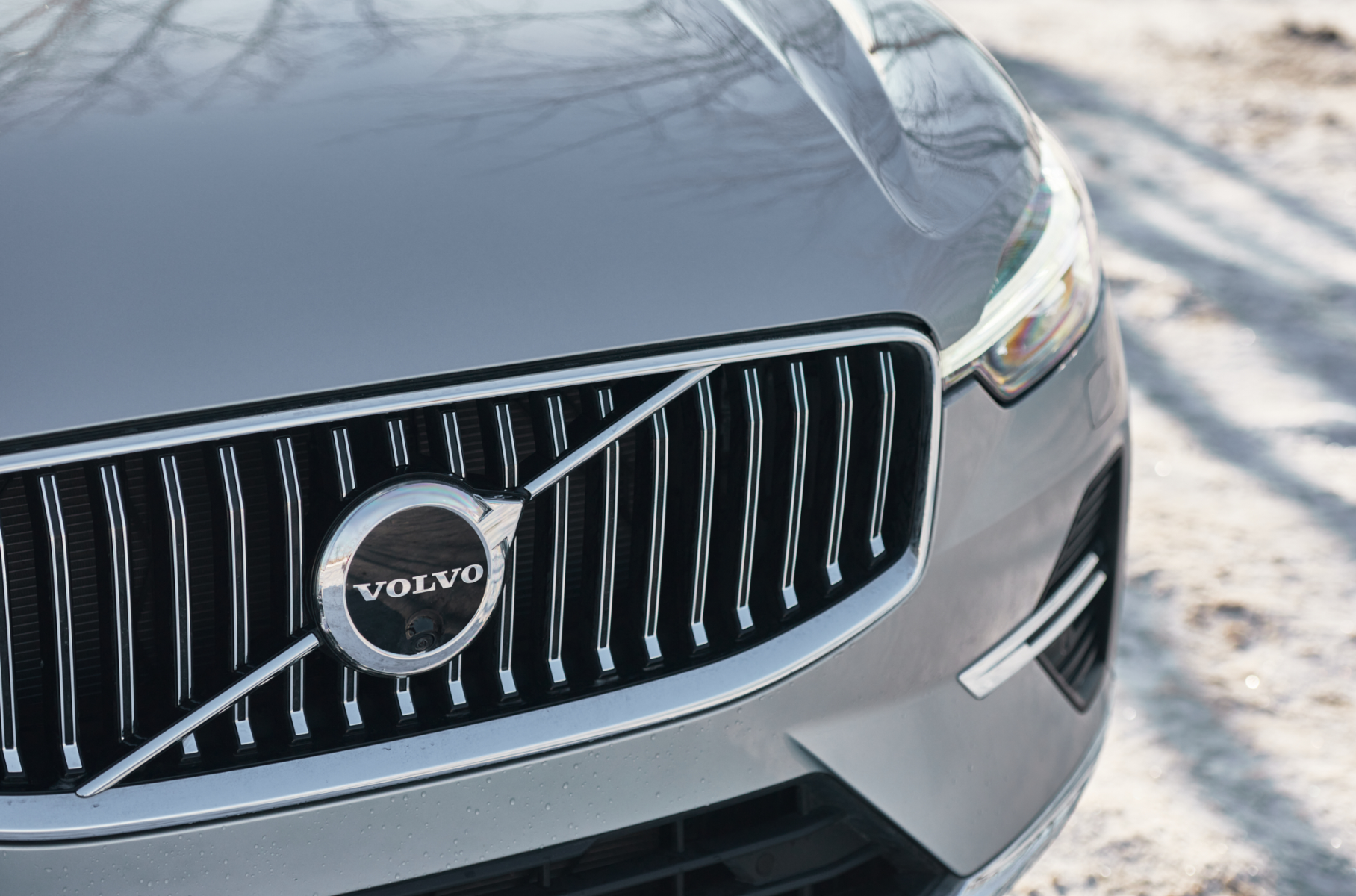 Volvo will sharply reduce costs due to bad sales