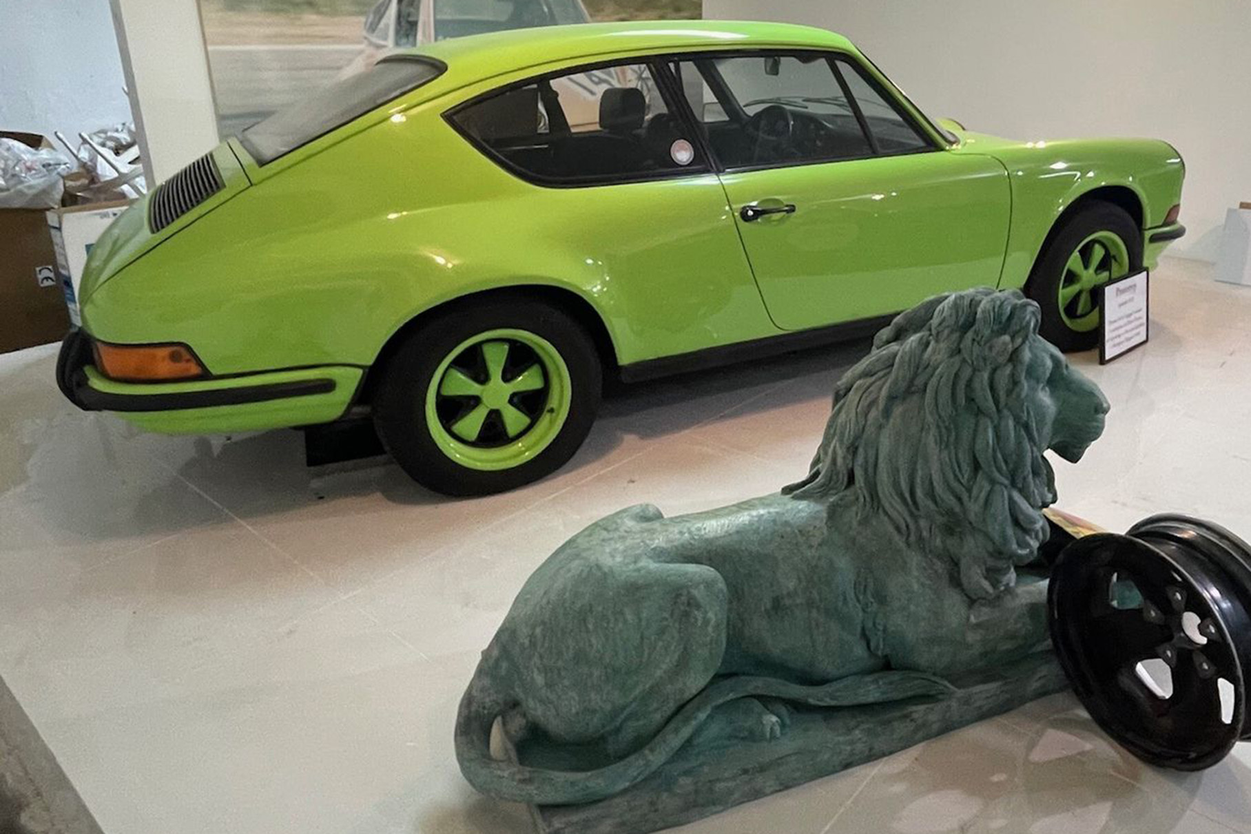Exclusive Porsche 911 of the middle of the last century will be sold at auction for at least 1.25 million dollars