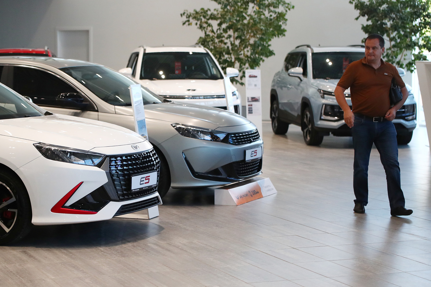In 2025, sales of new cars in Russia can be reduced by 20 percent