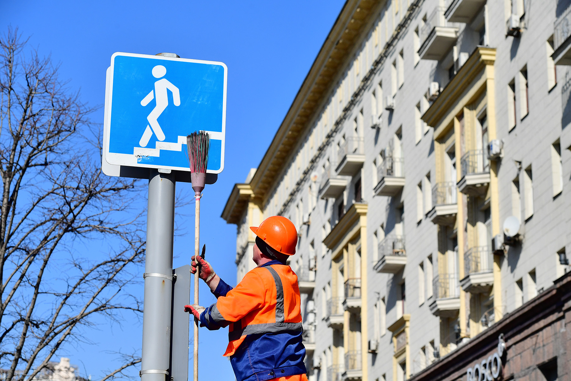 In Russia, any kind of advertising on road signs will be banned