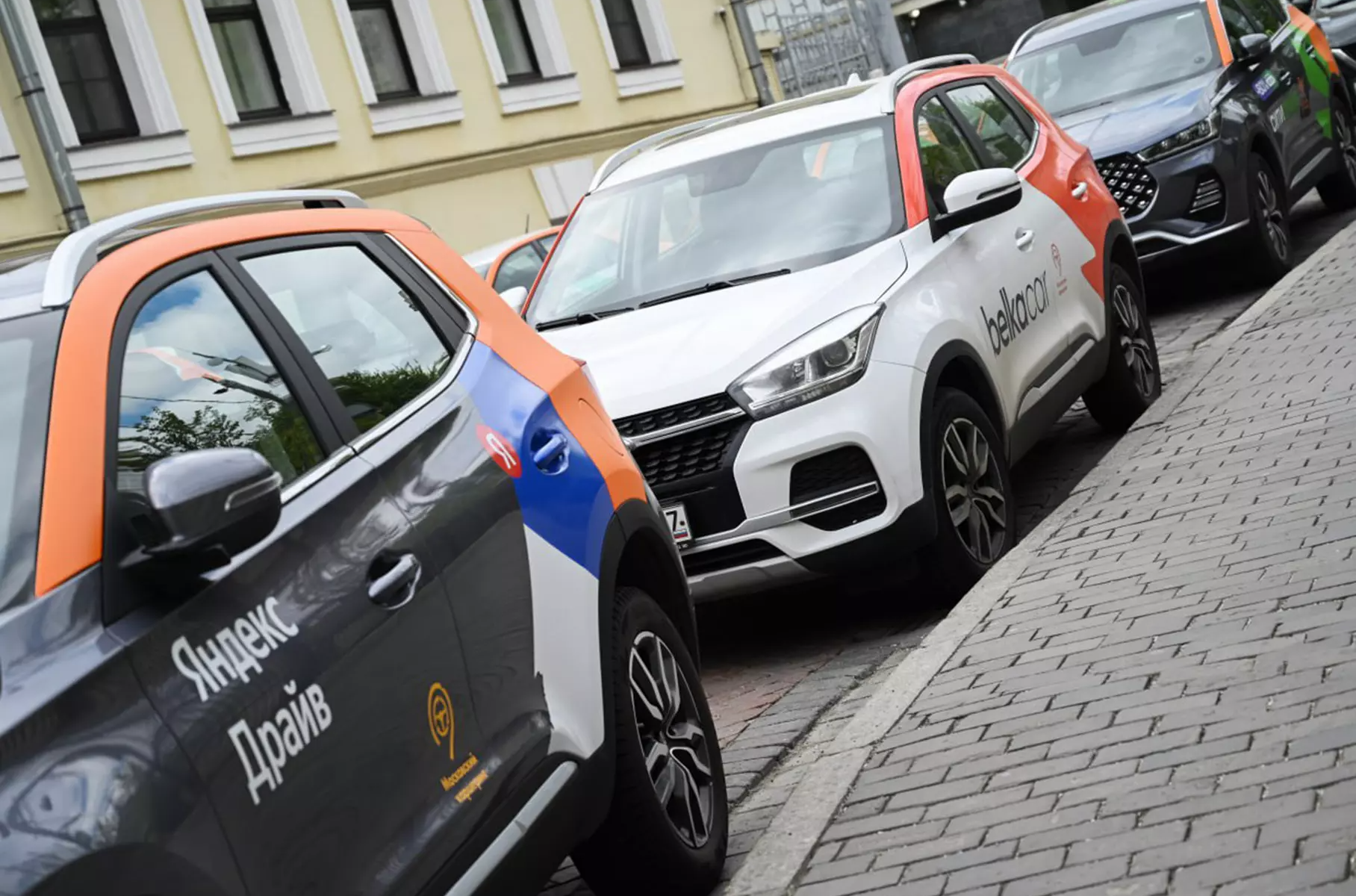 In Russia, drivers were offered to be disconnected from car sharing.