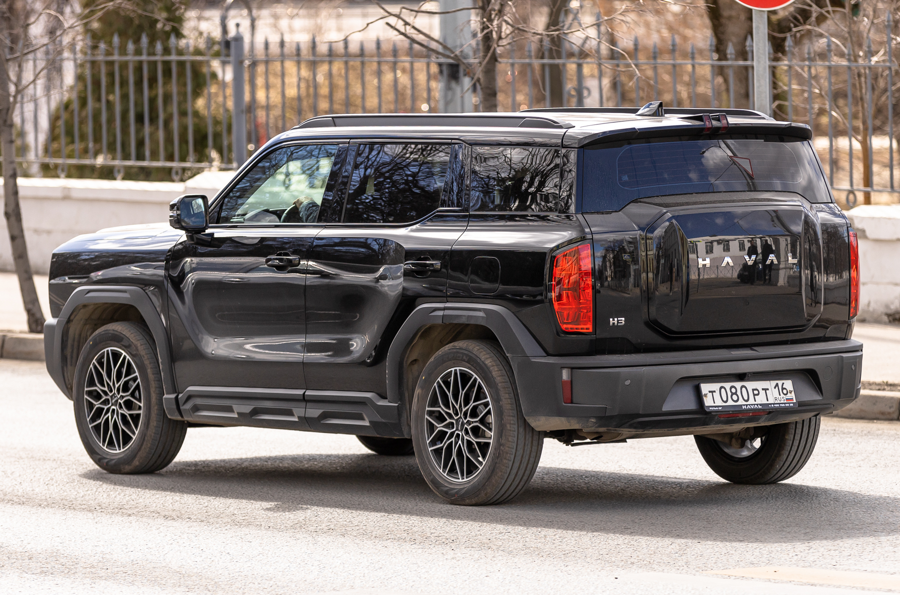 Photo fact: Russian Prosecutor General’s Office purchased brutal Haval