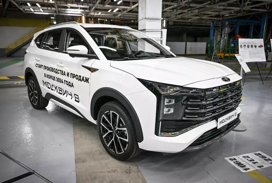 The new Moskvich model was photographed during the assembly