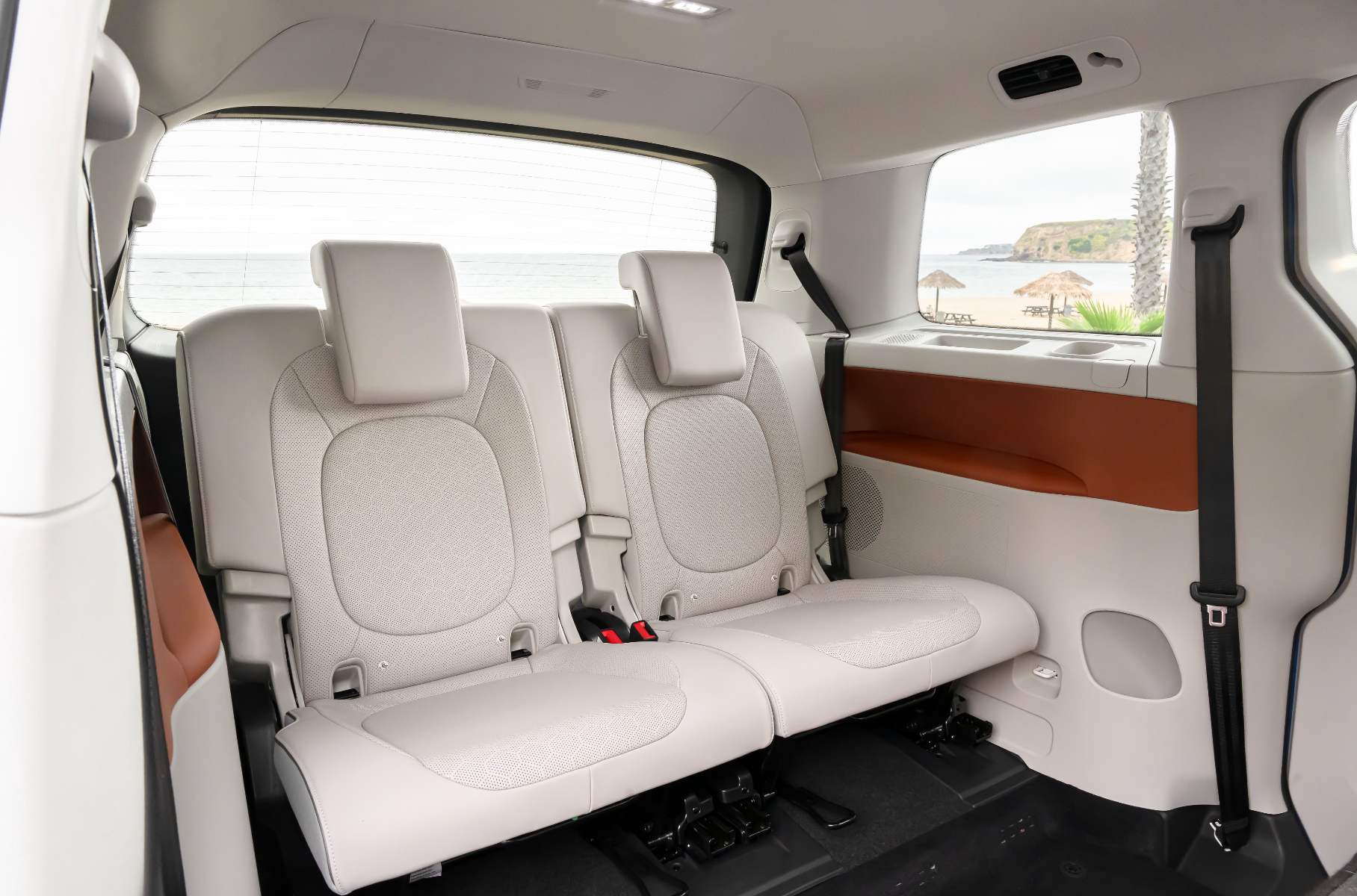The rear seats of Electrean Volkswagen id.buzz were recognized as unsafe