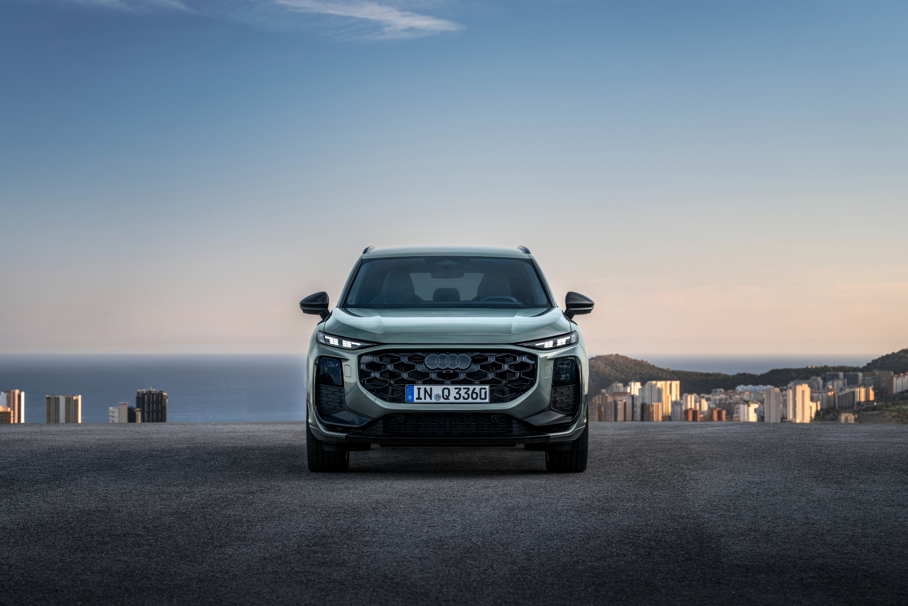 Audi completely declassified the third -generation Q3 crossover Q3 crossover