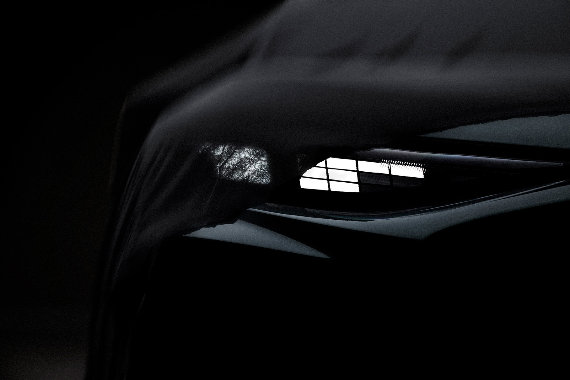 Audi is preparing to present the third generation of the Q3 crossover crossover