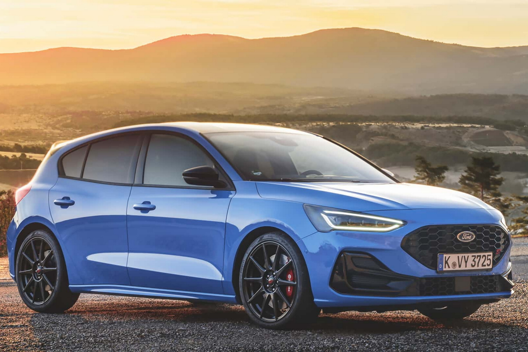 Ford says goodbye to the last hot hatch: the countdown is launched