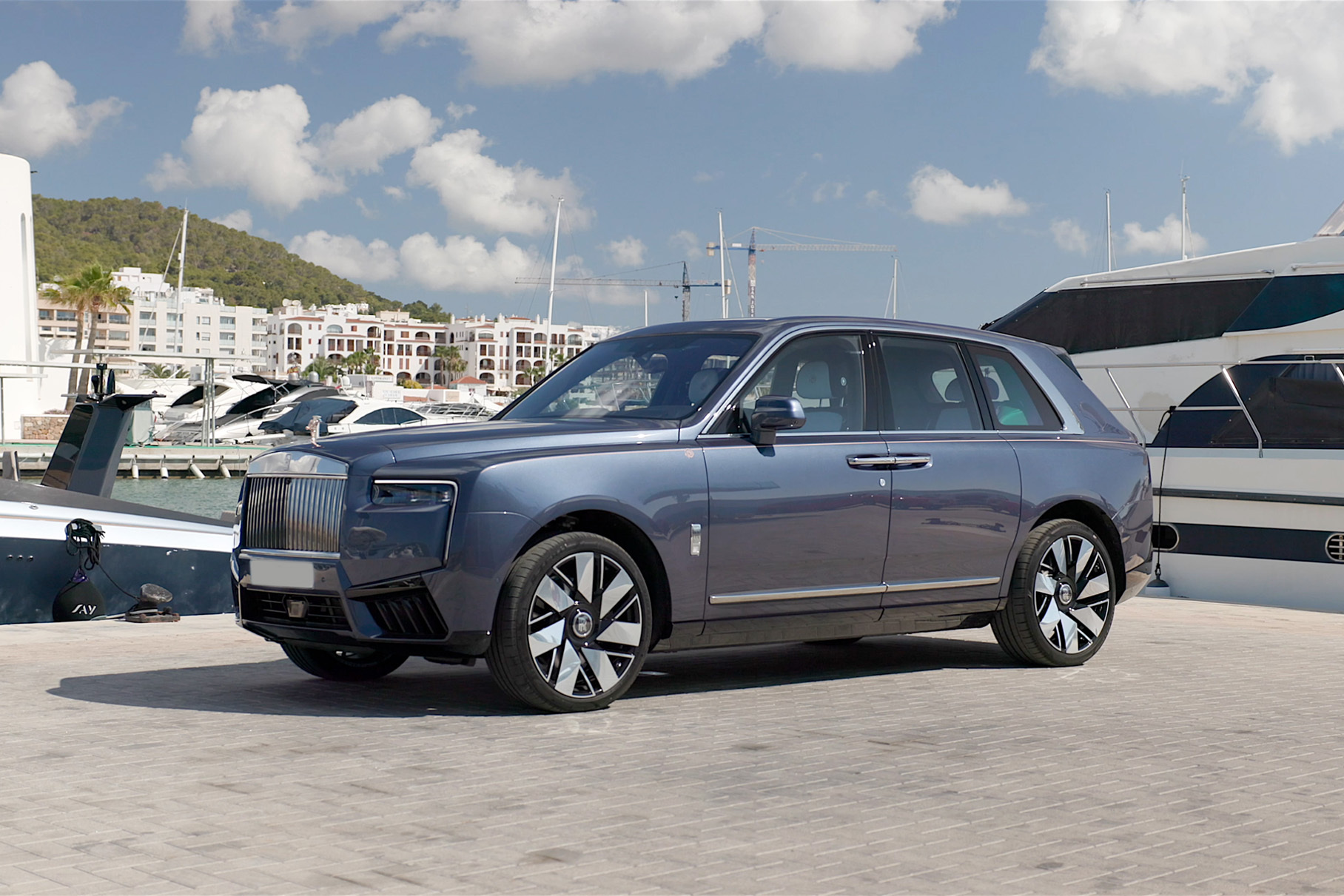In May, the Russians bought 67 new luxury cars – 76 percent more than a year ago