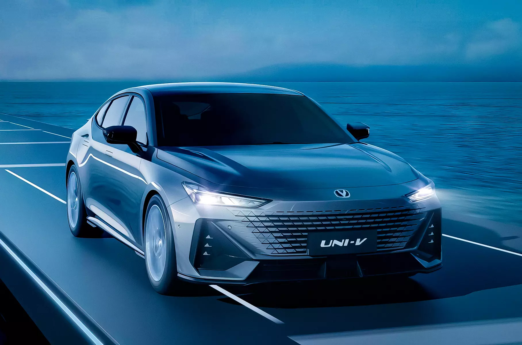 In Russia, a new version of the Changan UNI-V liftback with all-wheel drive is waiting