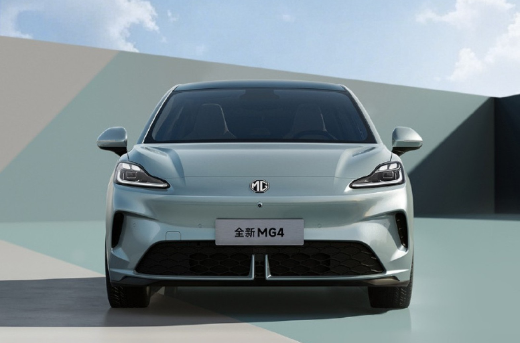 Hatchback MG4 promised a semi -confirmation battery