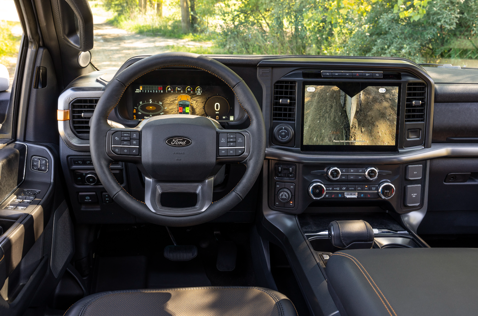 105th review Ford for a year touched hundreds of thousands of pickups of the series F