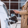 Electric cars and hybrids began to buy more willing around the world