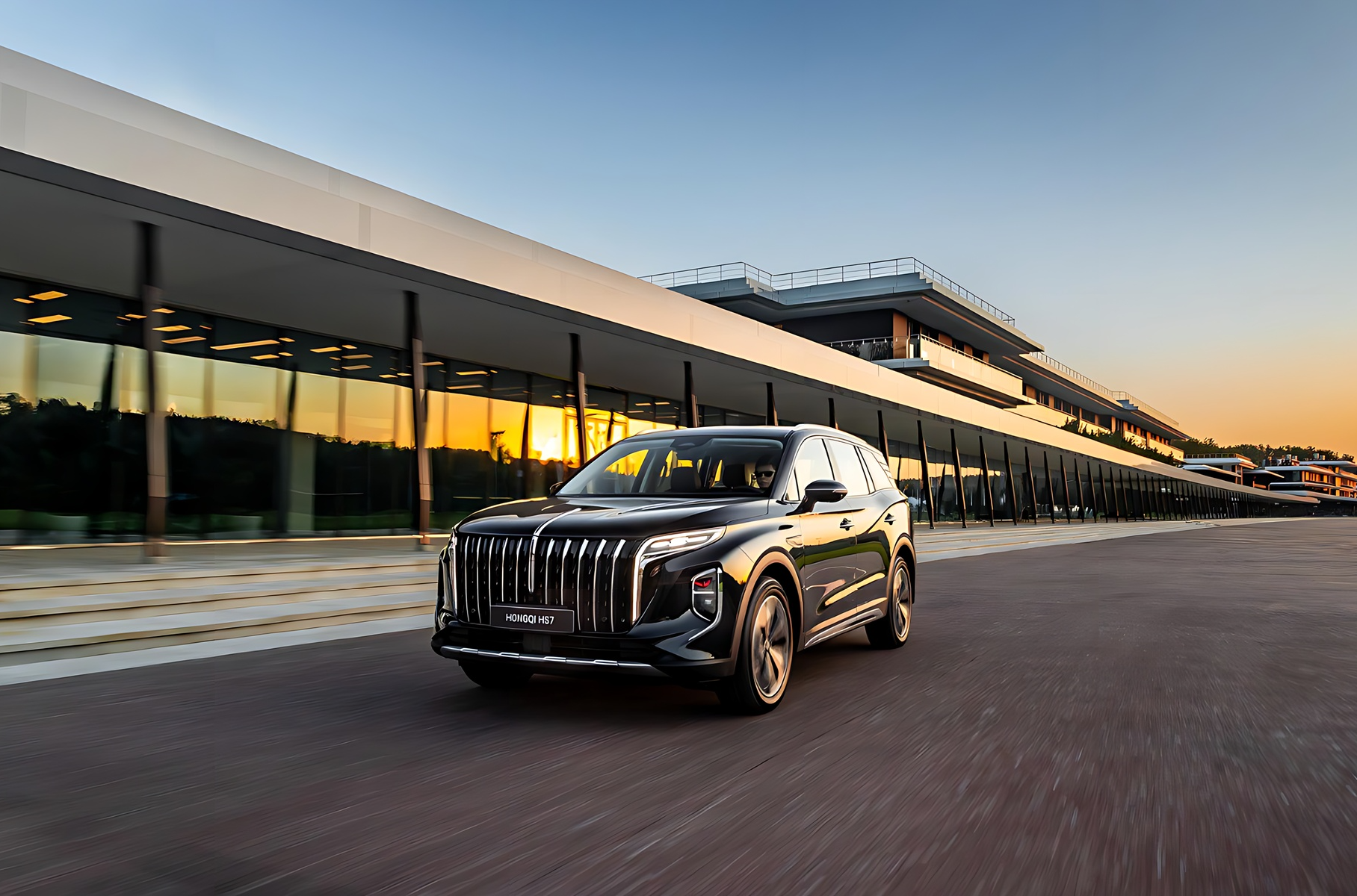 Hongqi revealed the price of the new HS7 for Russia