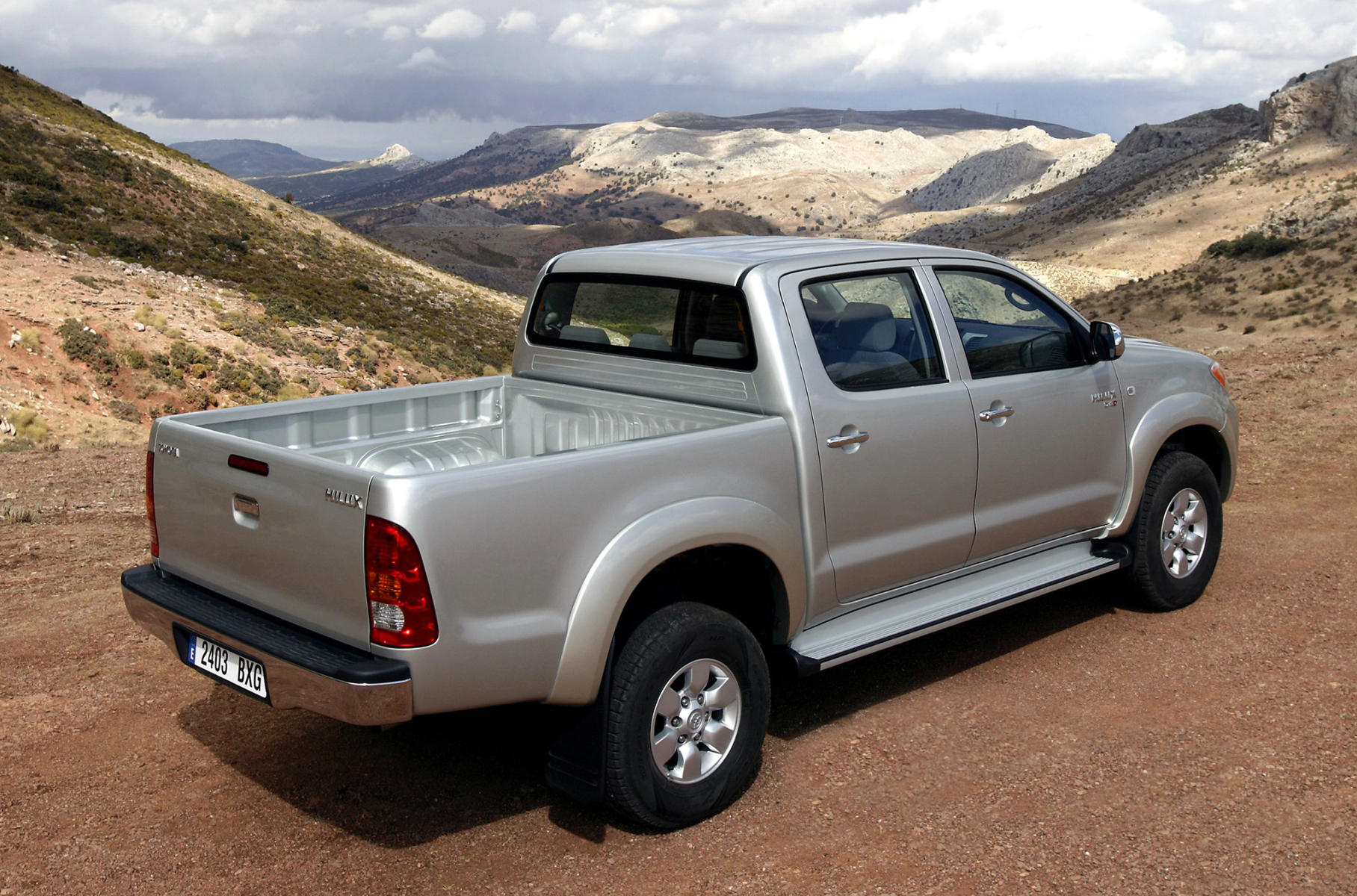 What used pickups do Russians choose: rating