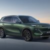 It became known how the first connected hybrid Geely will be called in Russia