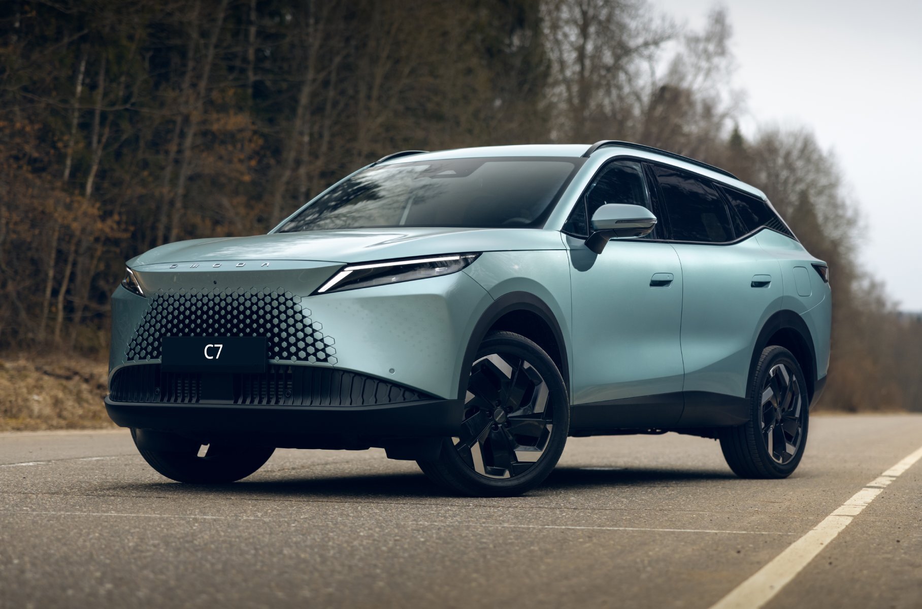 Omoda C7 is now collected in Russia