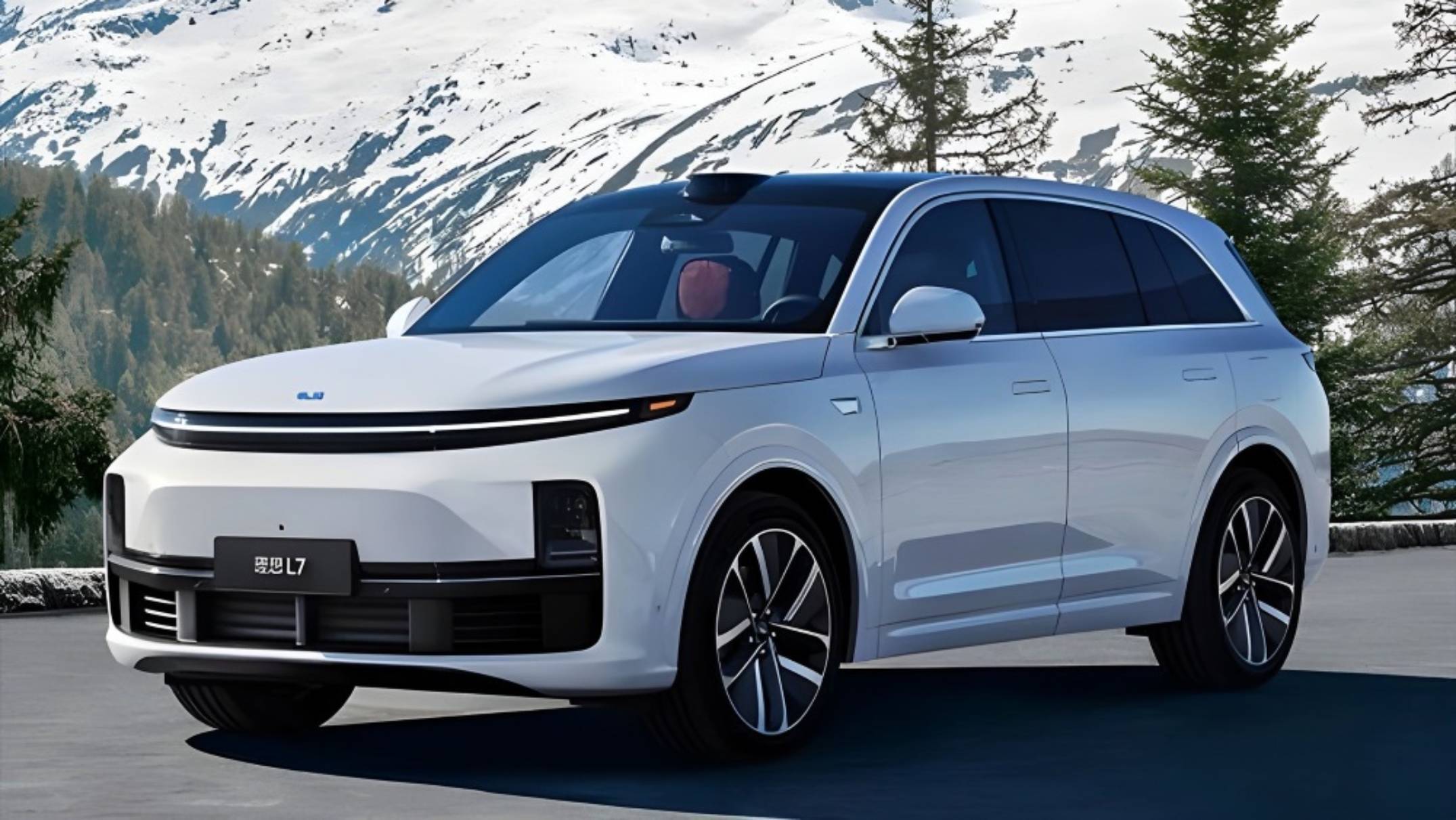 The prices of LI Auto hybrids in Kazakhstan almost correspond to their cost in China