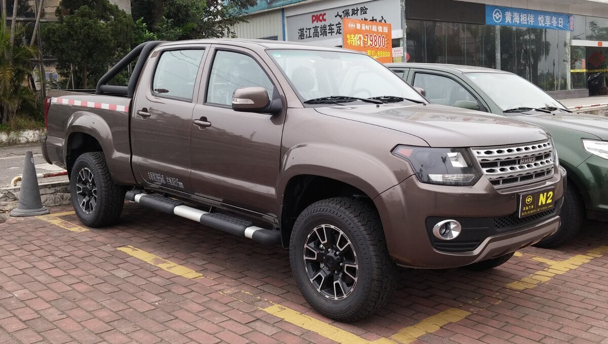 A new budget pickup truck Huanghai N2 will be brought to Russia