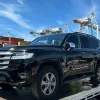 In Australia, car thieves have started exporting new Toyota Land Cruisers from the country.