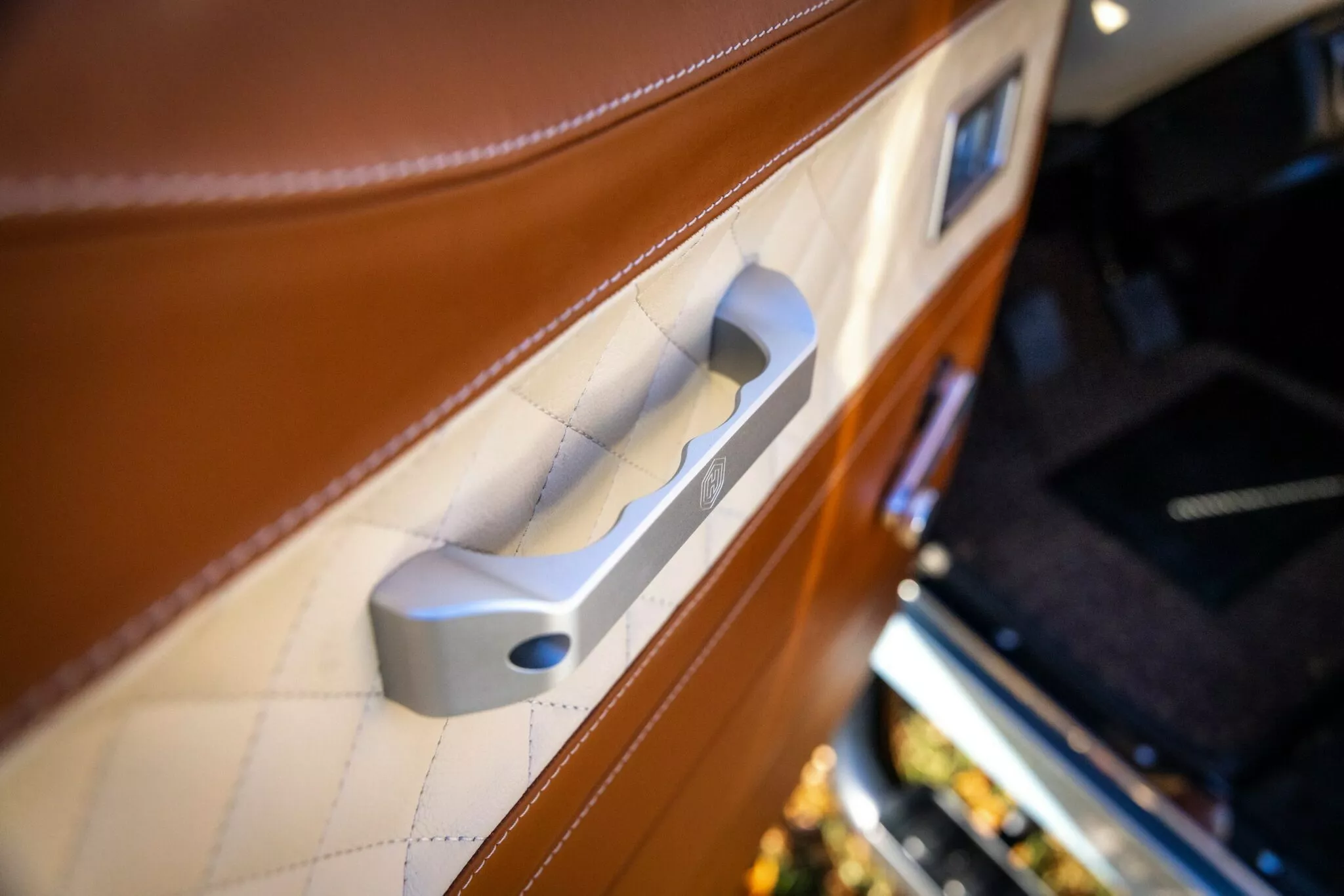 Land Rover Defender built in the USA at the price of a supercar