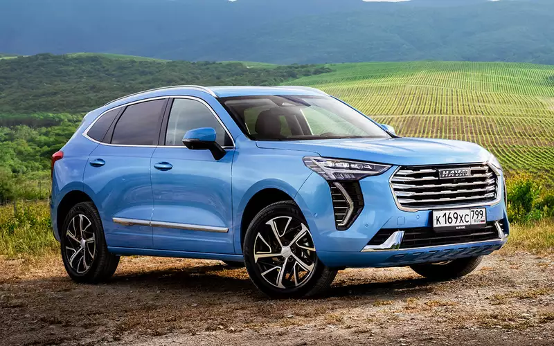 Auto expert Zinoviev listed 7 weak points of the Haval Jolion crossover