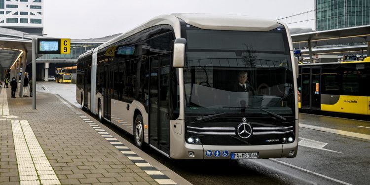Daimler will present an electric bus with a range 2.5 times greater than that of KamAZ