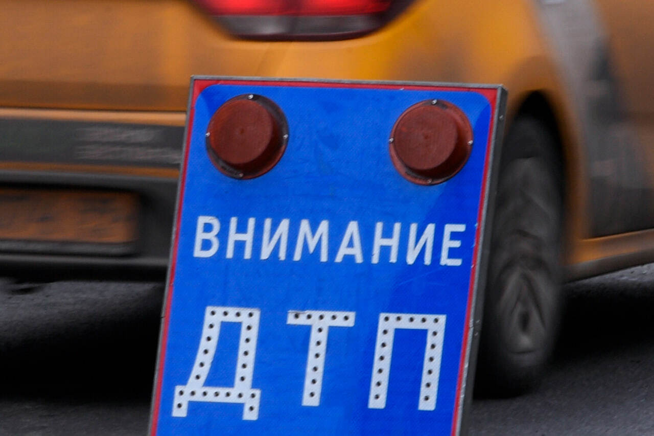 In the Moscow region, a recorder recorded how cars with people crashed in an accident