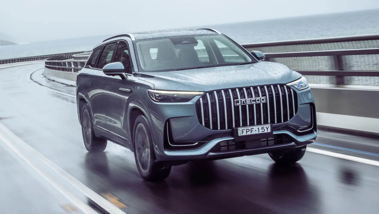 Jaecoo J8 launched in the UK