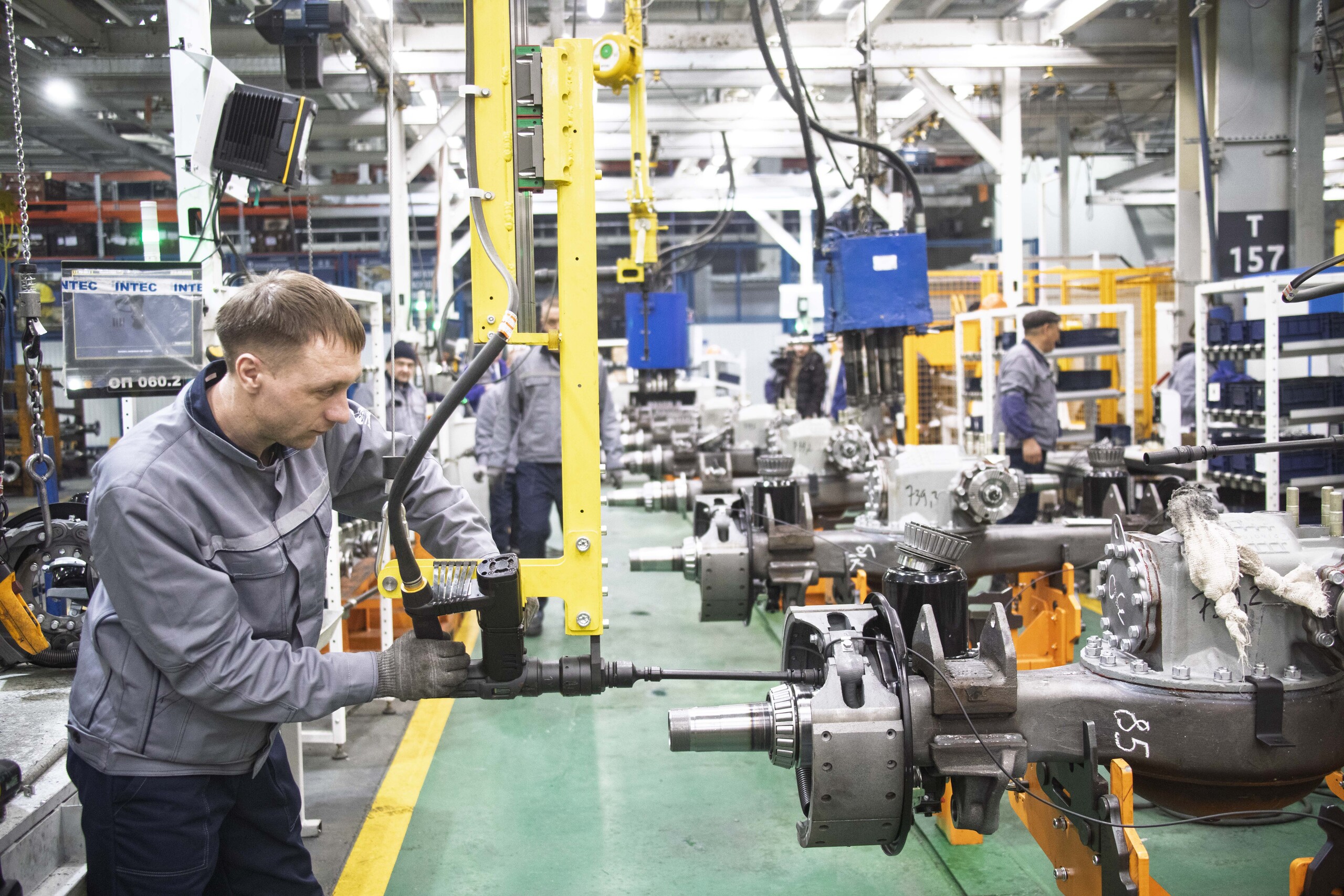 KamAZ launched production of axles for trucks