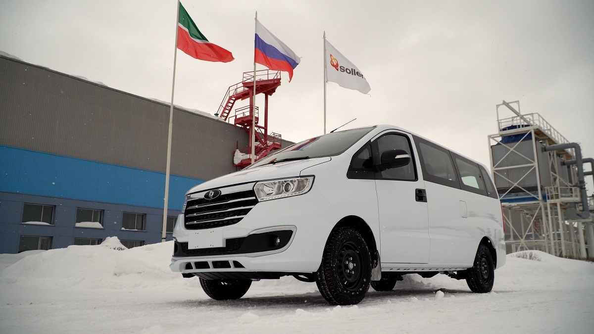Serial production of the Sollers SF1 minivan has started in Yelabuga