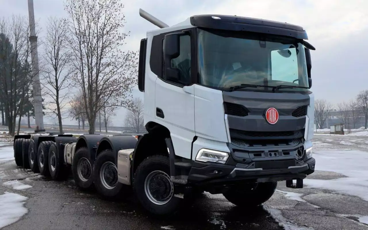 Tatra built a 16-wheel drive truck for Australia