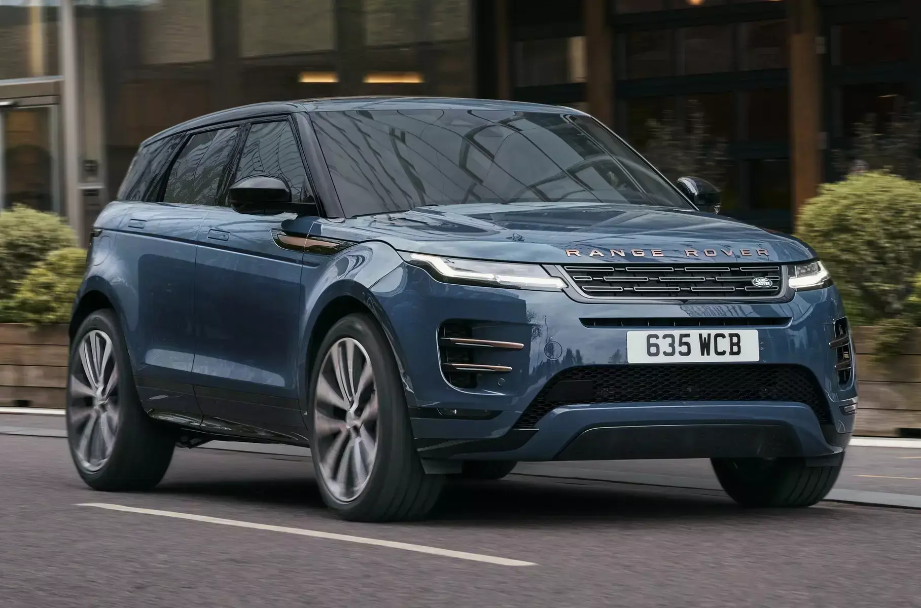 Volkswagen Golf and Range Rover Evoque are on the list of cars that are currently profitable to import into the Russian Federation