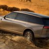 Xpeng showed photos of the new flagship crossover with Range Rover design