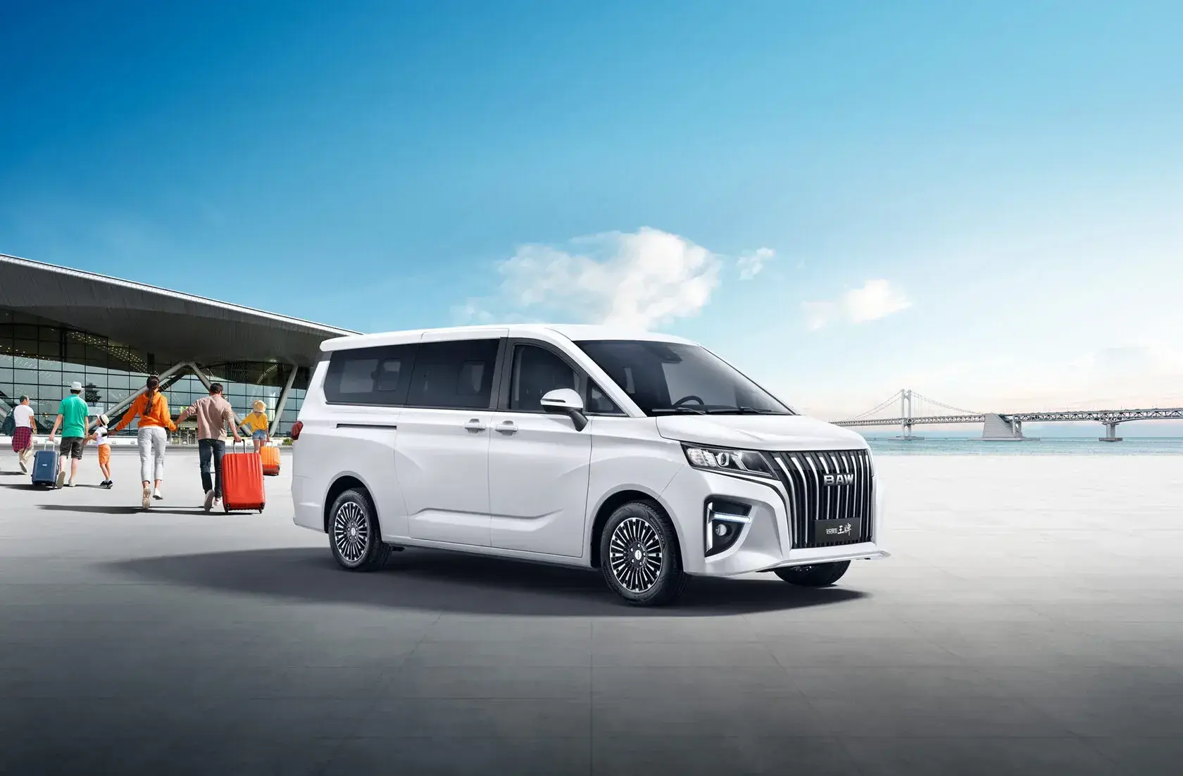 BAW MPV and Forthing Yacht included in the list of the cheapest minivans in Russia