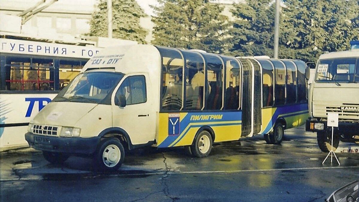 Enthusiasts found an articulated Pilgrim bus based on a Gazelle