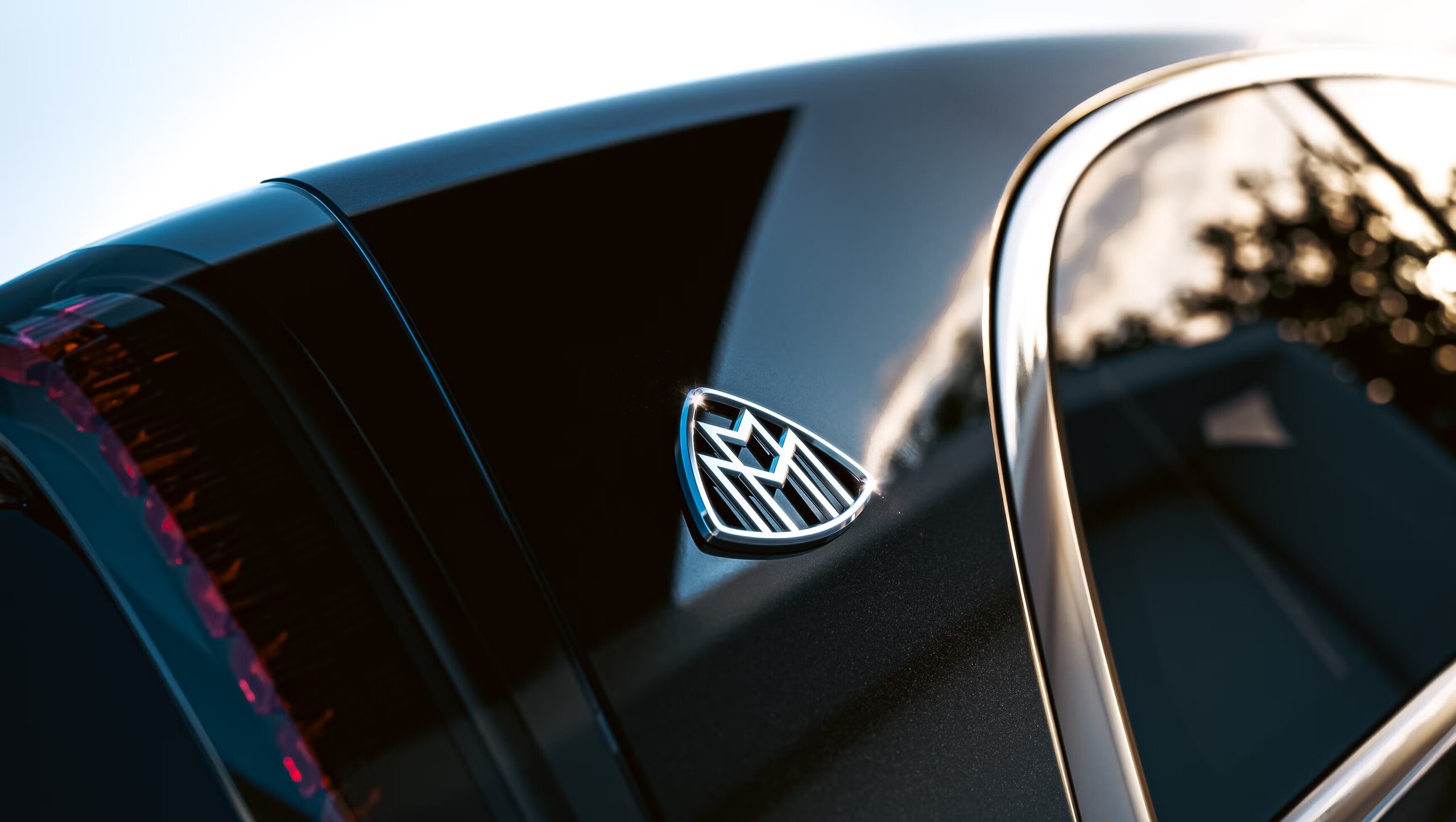 Mercedes-Maybach announced the first minivan in its history