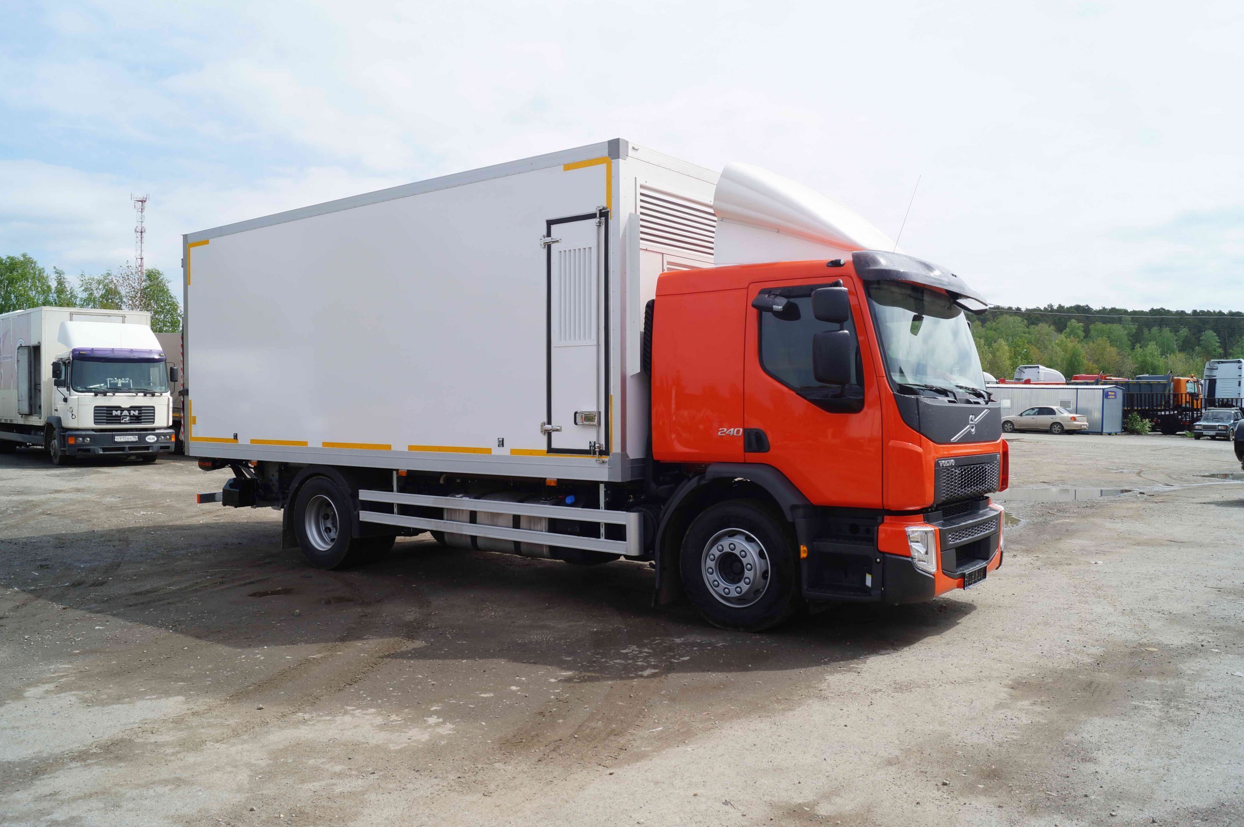 Russian factories organized mass production of chicken carriers