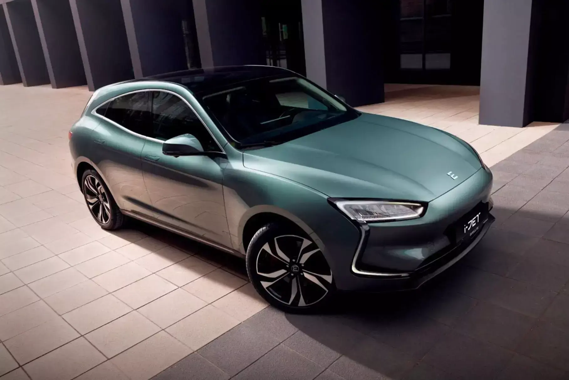 Sales of electric vehicles Evolute i-Jet ended in Russia