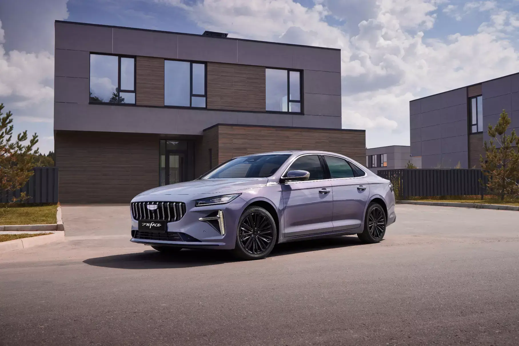 The Geely Preface sedan with a new pre-tax engine was certified in Russia