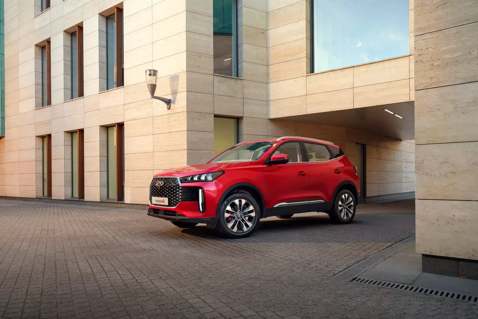 The Tiggo 4 crossover has disappeared from the official Russian Chery website