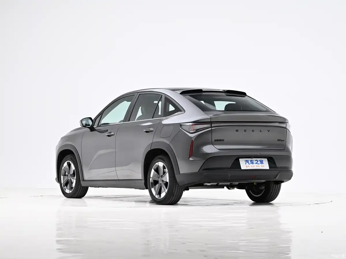 The premiere of the new coupe-crossover Geely Boyue REV took place in China