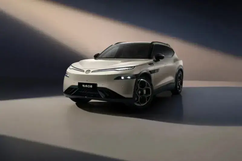 Volkswagen presented a crossover with a panoramic roof and a bed