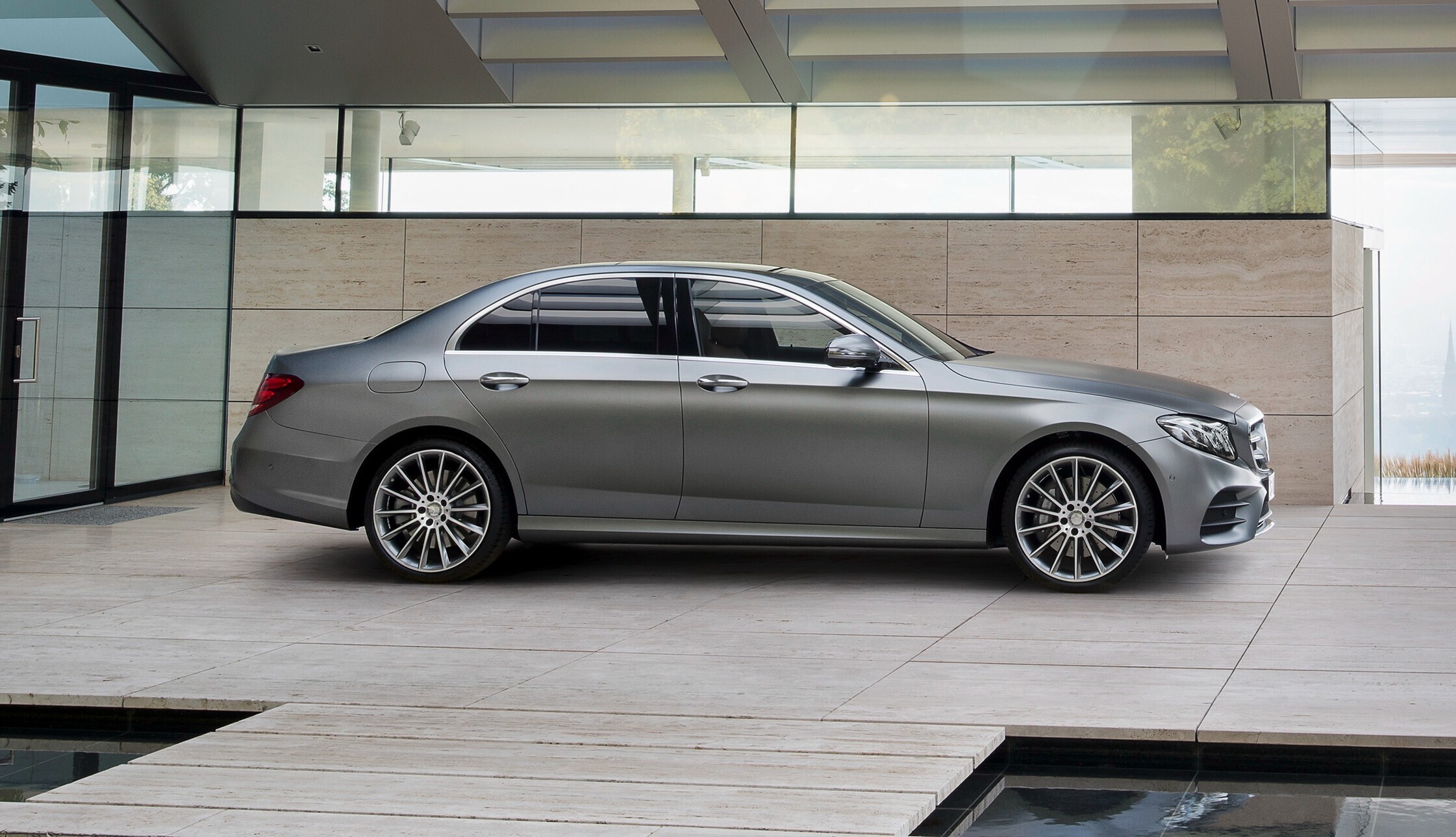 25 thousand Mercedes-Benz will be recalled due to possible driveshaft failure