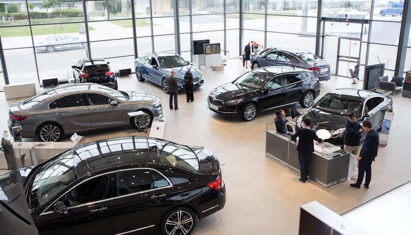 Autostat: sales of new cars in Russia decreased by 20%